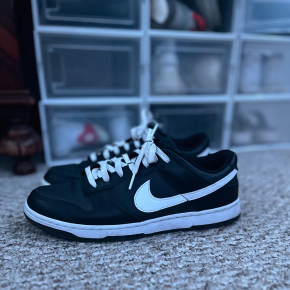 BLACK PANDAS - Picture 3 of 8